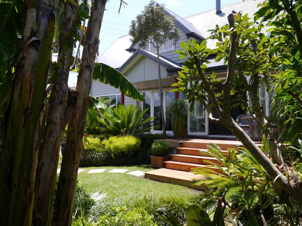 Kereru Cottage Russell - James Cook Apartment Extérieur photo